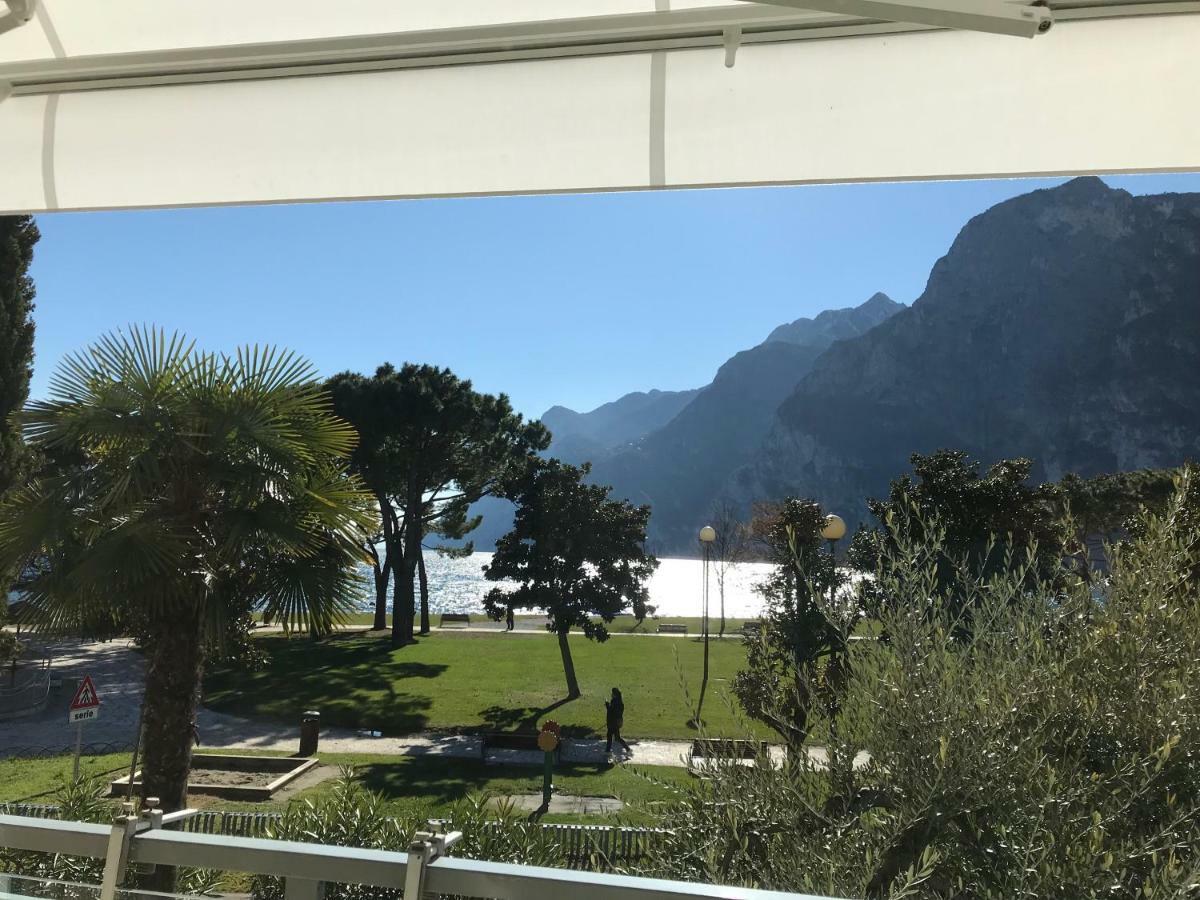 Appartement Balcone Sul Lago Riva del Garda Ngoại thất bức ảnh